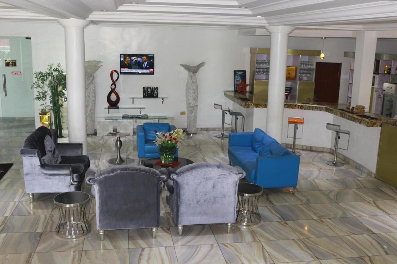 Bon Hotel Port Harcourt At La Kings Buitenkant foto